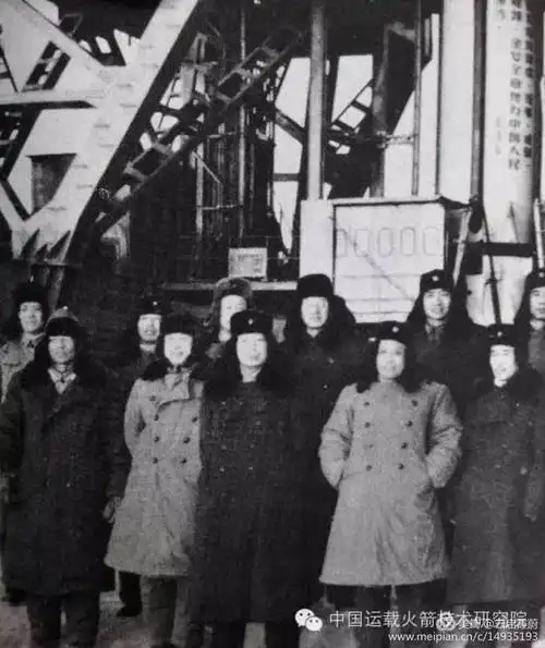 1966年10月27日,装载着核弹头的导弹发射成功.