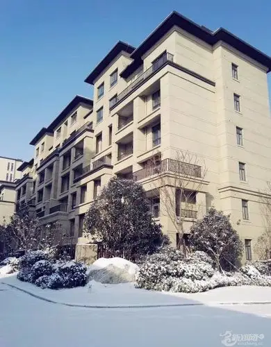 出售泰城溪水湾底层洋房(商品房非拆迁房)