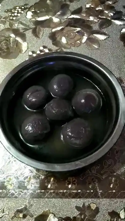 黑汤圆