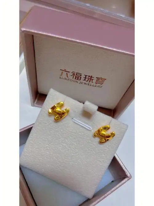 六福珠宝黄金耳饰