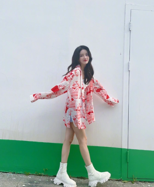 刘些宁的水滴鼻能有多绝看她侧面鼻子高度堪称整容模板