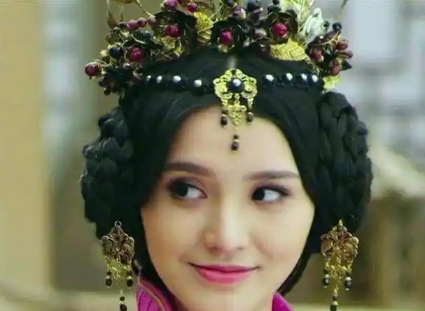 西夏公主嫁给成吉思汗时,带走多少陪嫁品,让西夏从此一蹶不振?