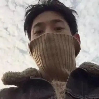 很温柔温柔中带有酷酷的男头_男生头像_美头网