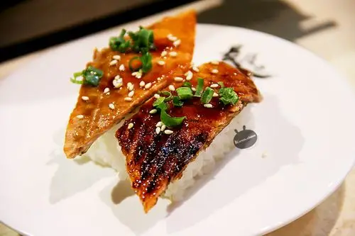 长坂寿司--三文鱼皮寿司