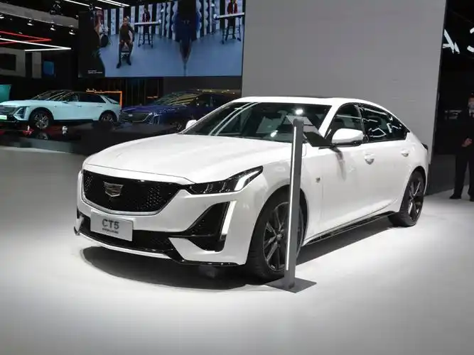 上汽通用凯迪拉克 凯迪拉克ct5 2022款 28t 铂金超级辅助驾驶版