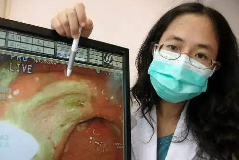 银发族慎用止痛药当心诱发胃溃疡