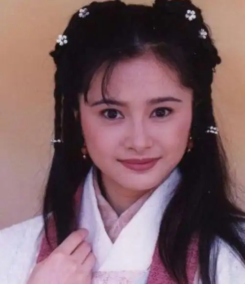 谁还记得她出演仪琳小师妹的何美钿两年没有作品出炉了