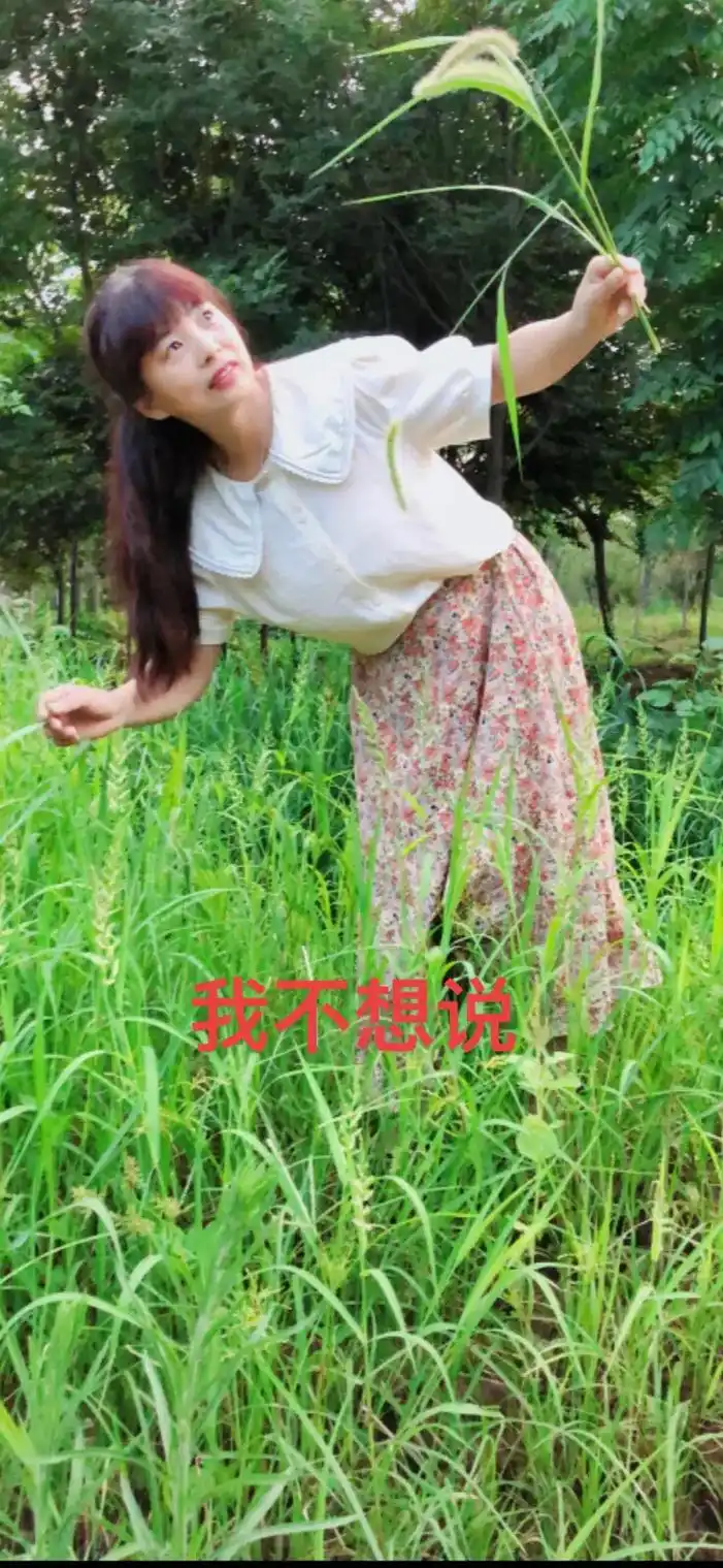 也曾想活成小女人的样子,可偏偏活成了女汉子,每天在岗位上工作 - 抖