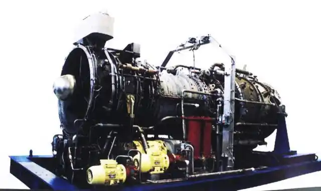 1993年, 中国与乌克兰签定技术转让协议,引进gt25000燃气轮机技术