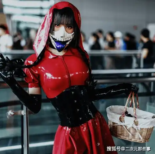 明明不是所有漫展都禁止胶衣,为何胶衣cos越来越少见?_身材_影响_都会