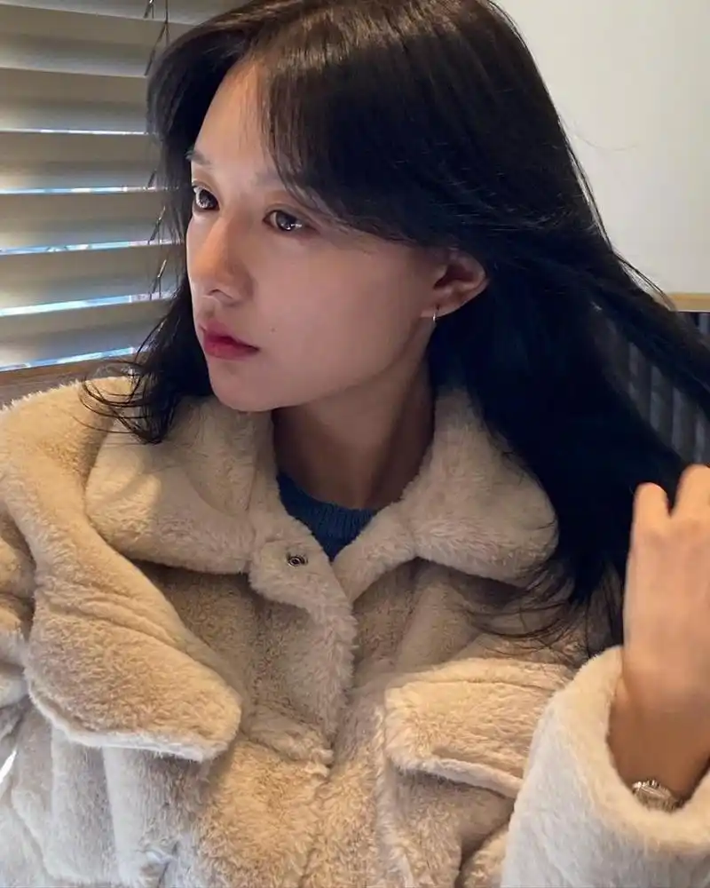 金智媛# ins更新