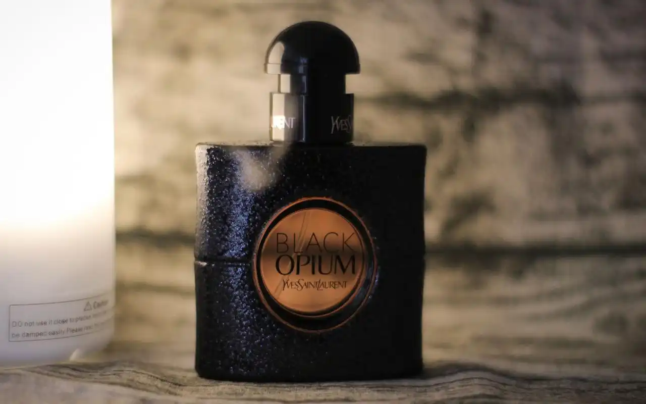 imzeroiiiyslblackopium香水ysl黑鸦片