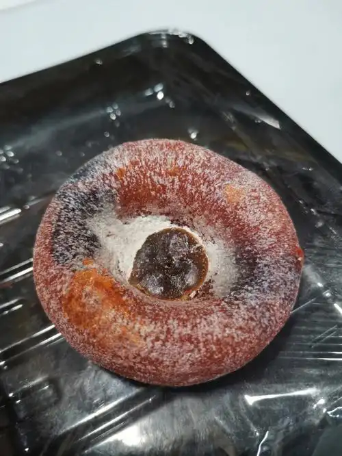 这样的柿饼子还能吃吗