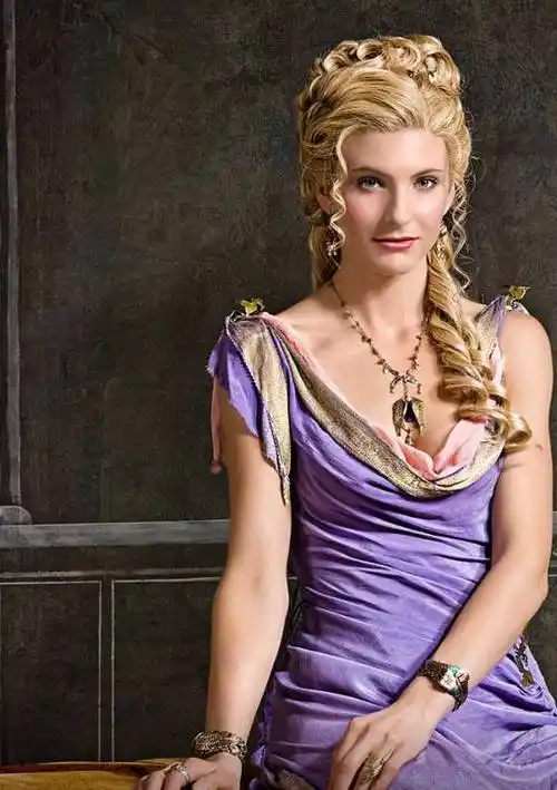 斯巴达克斯:血与沙卢克利西亚介绍,斯巴达克斯:血与沙卢克利西亚露西