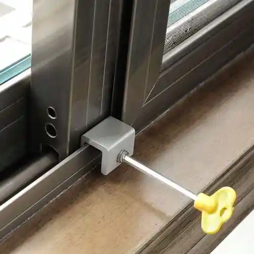 窗户卡位器纱窗限位器免打孔铝合金窗户塑钢平移纱窗固定器儿童安
