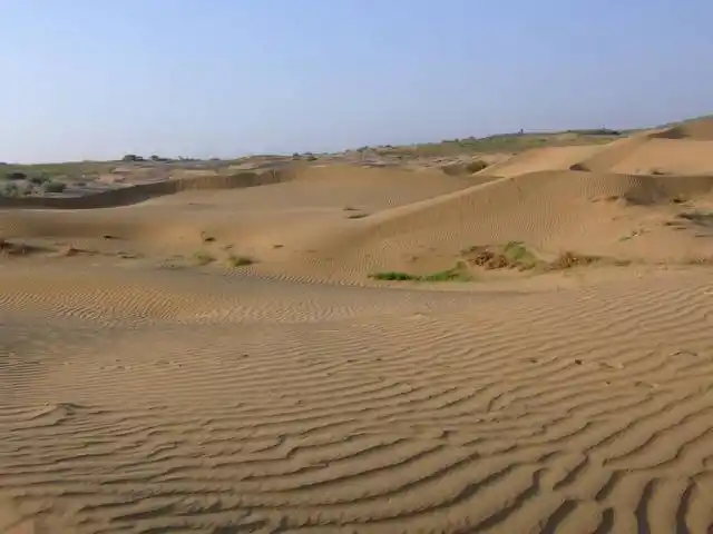 以前的毛乌素沙漠