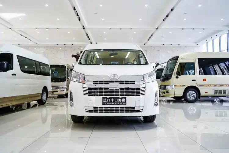 北京丰田海狮7座