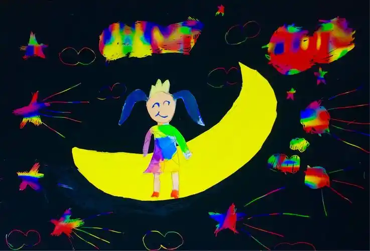 纸质:色卡纸,白纸,刮画纸.