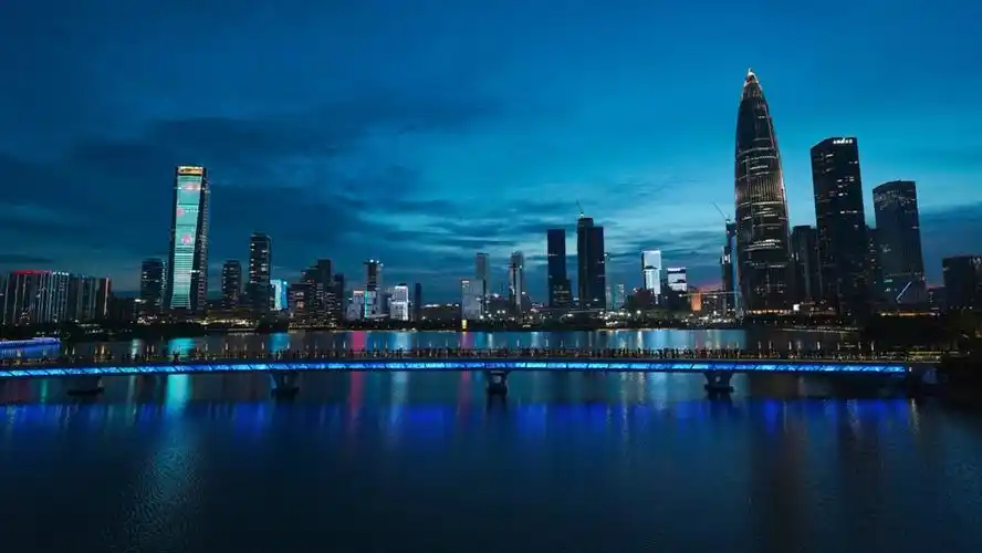 深圳人才公园繁华渐起