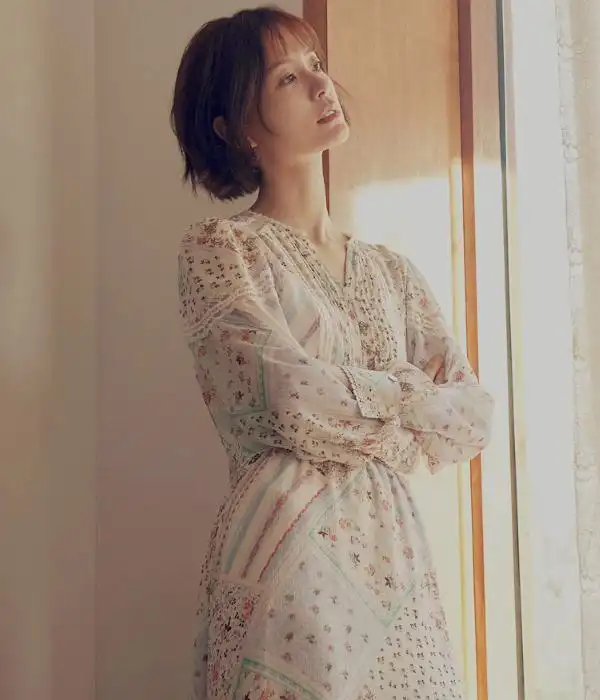 郑有美:身姿玲珑,好身材不经意间展现很有魅力