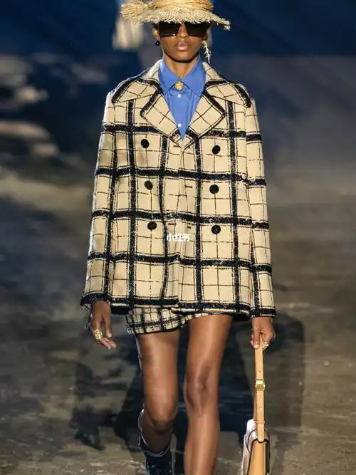 dior迪奥春夏巴黎时装发布会