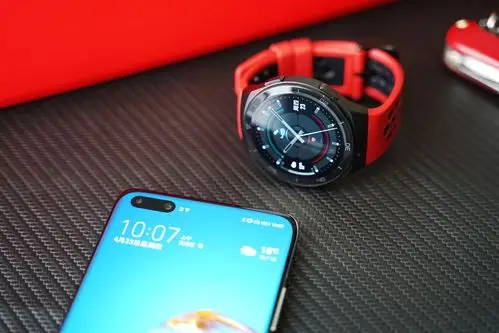 原创潮酷搭配华为watchgt2e这才是属于z世代的智能手表