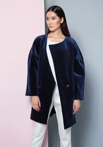 推 荐真冬のナガレボシ远方除了遥远一无所有