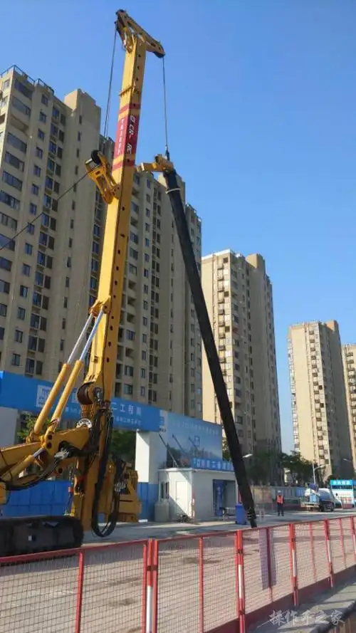 招聘旋挖钻机操作手/司机15000元.