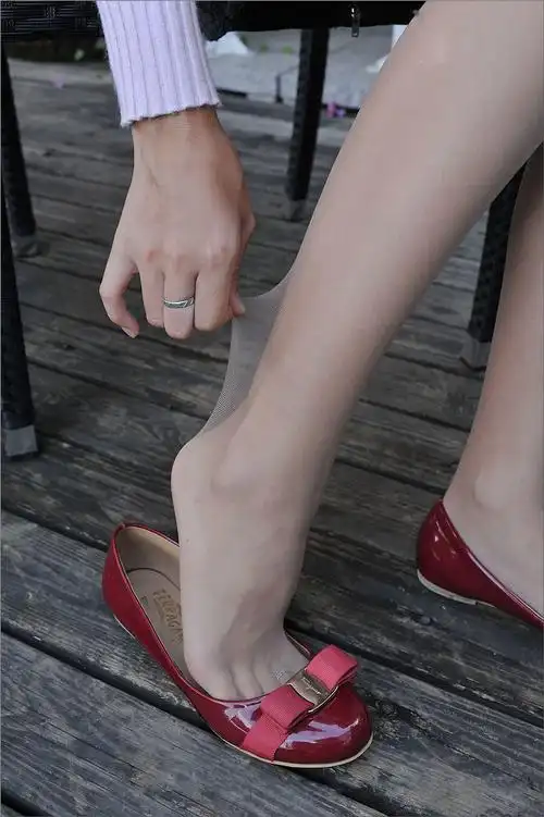 性感模特sasa超薄肉丝私拍撩人写真