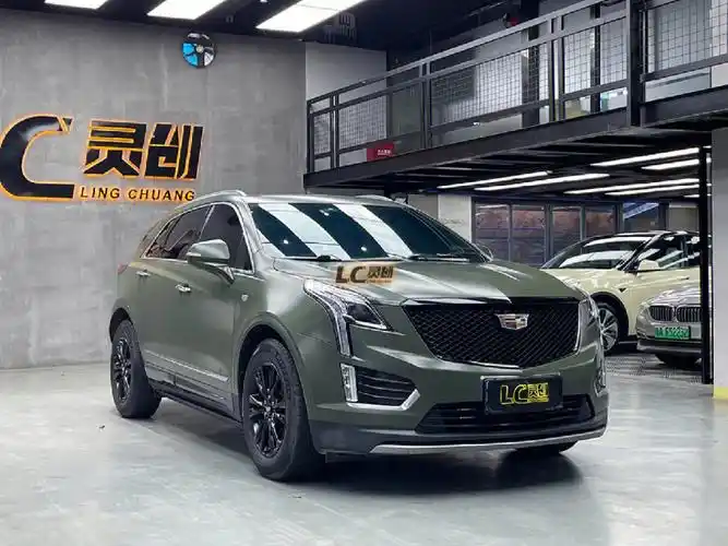 汽车改色贴膜  #周周贴膜  #凯迪拉克xt5  #陶瓷军绿