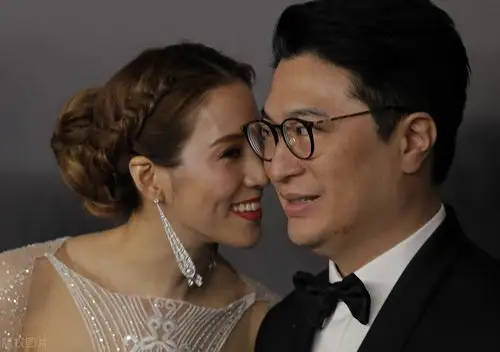 徐子淇与老公微微发福魅力更出众了