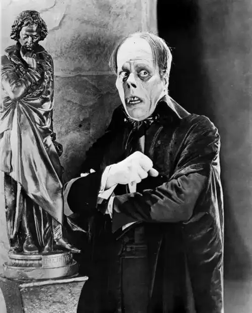 钟楼怪人这个影响了我半生审美观的男人