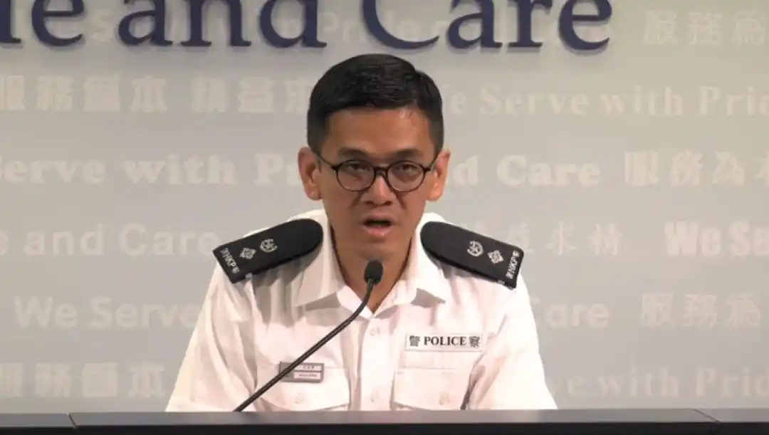 香港警方:昨日又抓47男35女,涉及袭警,暴动罪