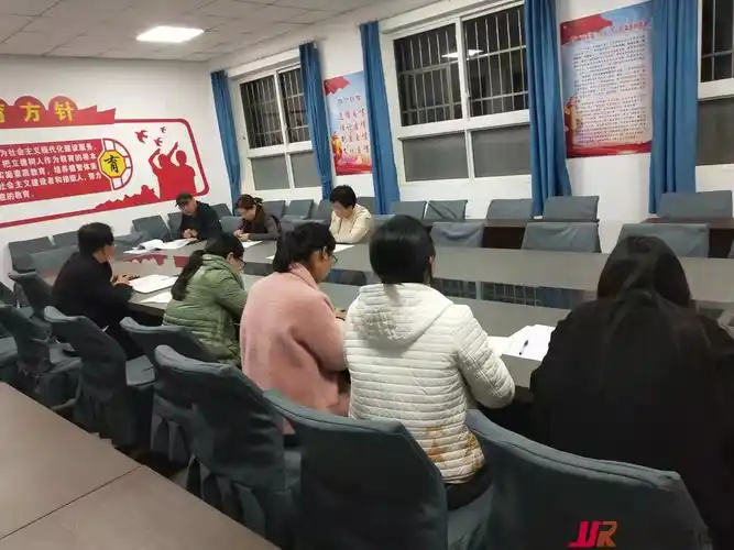 深研细讨精分析发扬三苦创佳绩洛阳偃师区邙岭三中举行质量分析