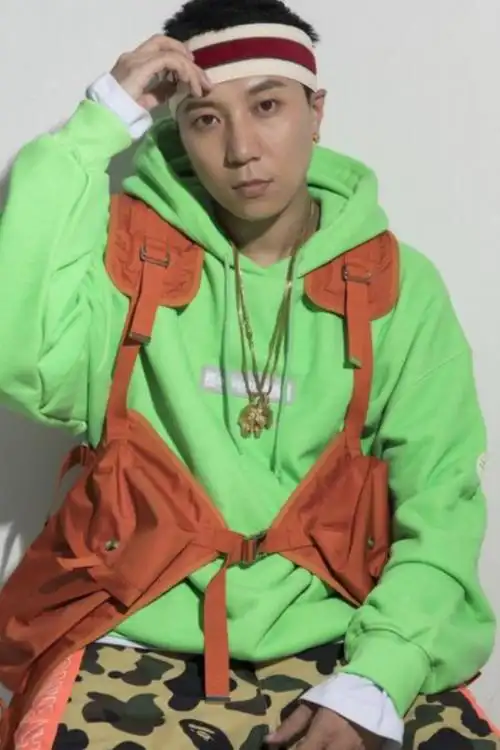 孙旭档期咨询,出席活动及广告代言业务洽谈