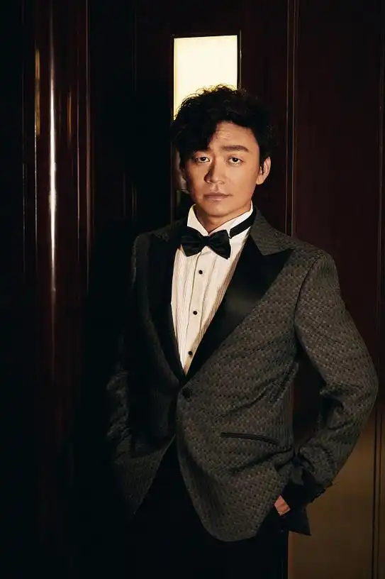 憨厚老实的王宝强想不到也有鳄鱼肌健硕身材不输彭于晏