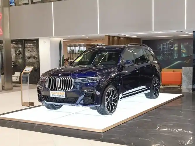 宝马x7 2021款 xdrive m50i空间舒适吗 宝马x7购车手册_太平洋汽车