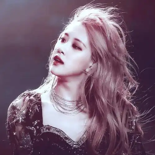 「明星头像」rosé朴彩英头像