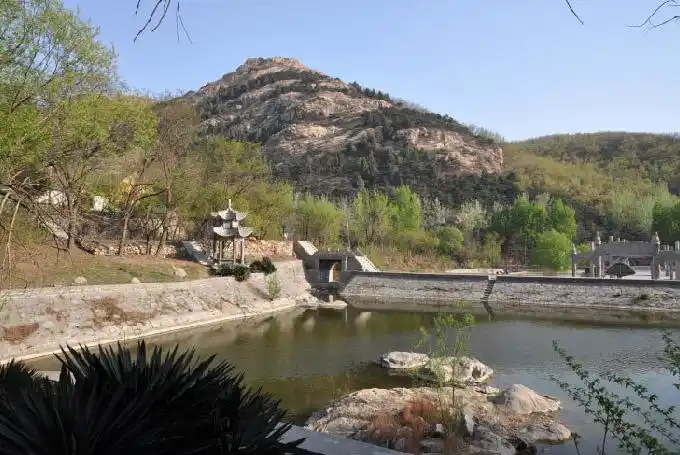 曲阜名胜石门寺