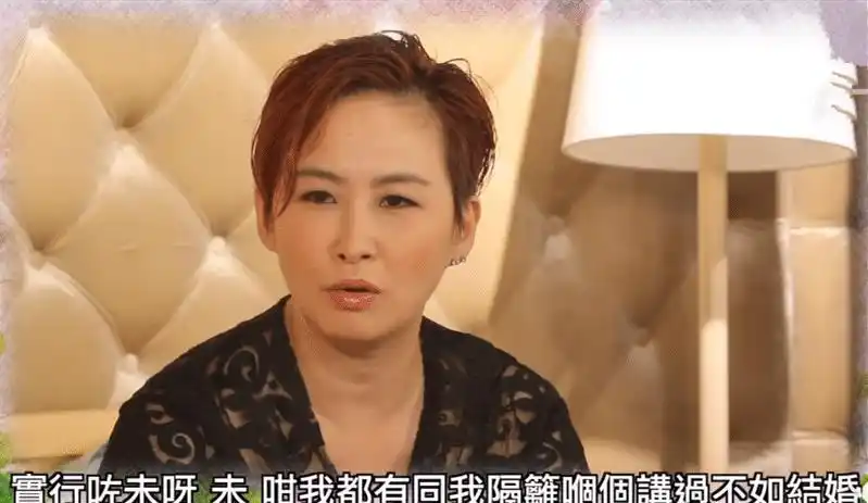 汤宝如49岁生日素颜出镜身材发福儿子已13岁男友却拒绝结婚