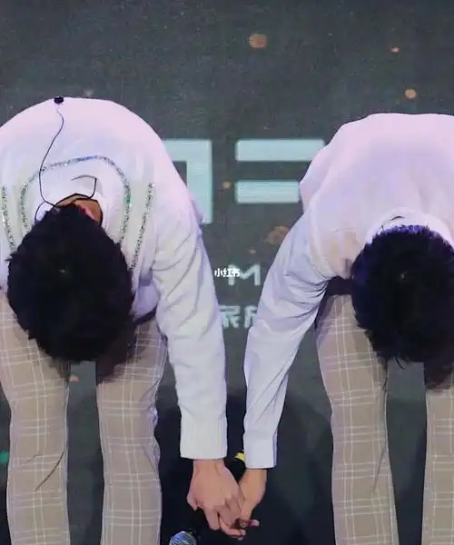 这张牵手我真的会哭