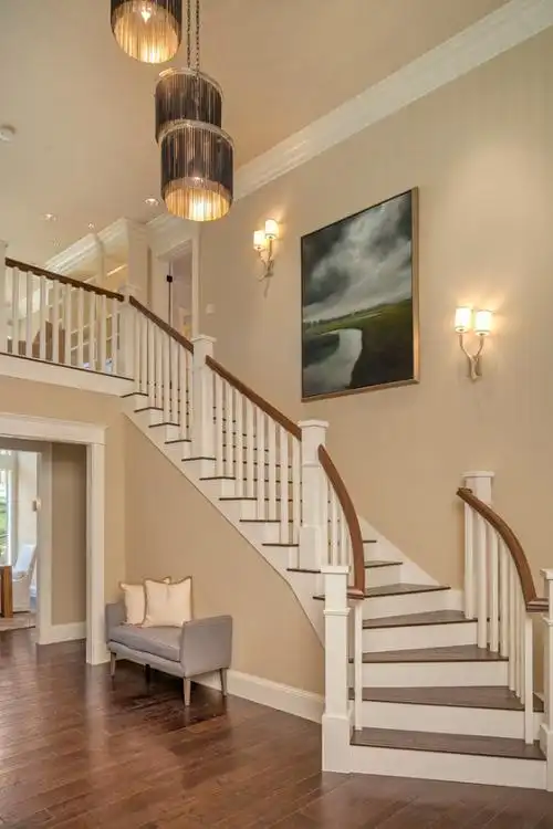 别墅楼梯设计注意事项有哪些别墅装修注意事项