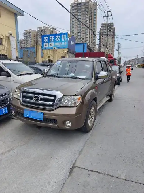 13年中兴柴油皮卡两驱,个人一手车,放家里一直没开,才七万公 - 抖音