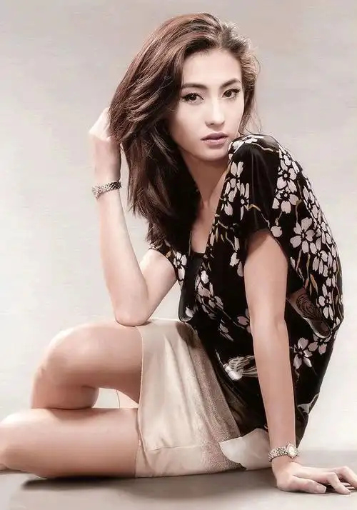 90年代末期玉女派掌门人张柏芝外表清丽秀美