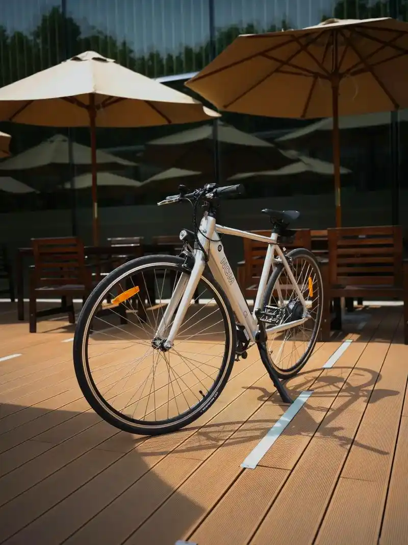 最值得入手的通勤电动自行车.德国进口品牌ncm c5银色 城 - 抖音