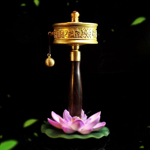 亚青藏式手摇转经轮顺滑静音檀木纯铜六字大明咒家居供佛摆件经筒