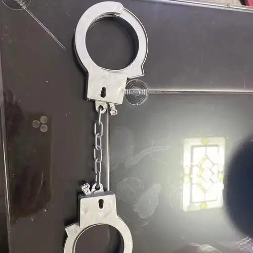 警察套玩具配件中手铐儿童舞台表演警匪道具-阿里巴巴