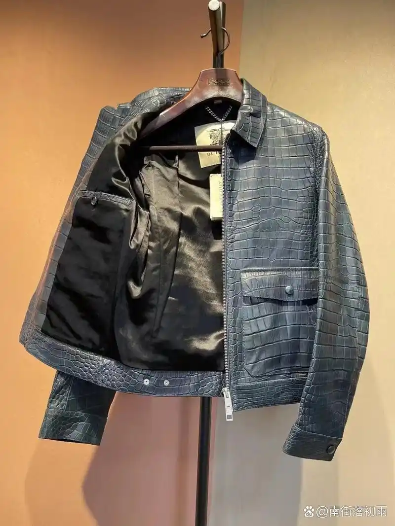 burberry 巴宝莉鳄鱼皮皮衣 夹克 burberry 鳄鱼皮夹克 皮衣 外套