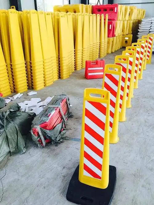 批发产品导流板交通设施分流板橡胶导流板高速公路分流板哈尔滨导流板