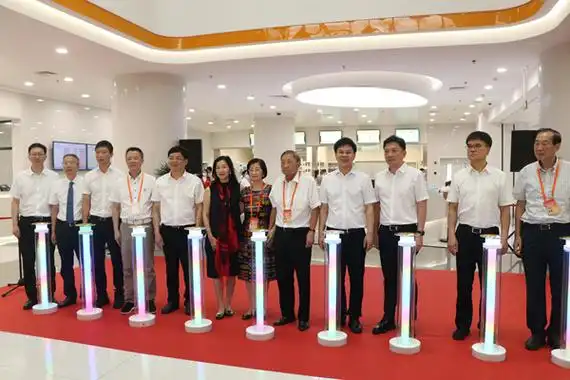 旅菲著名侨领陈祖昌伉俪慷慨捐赠助家乡妇儿医疗卫生事业发展